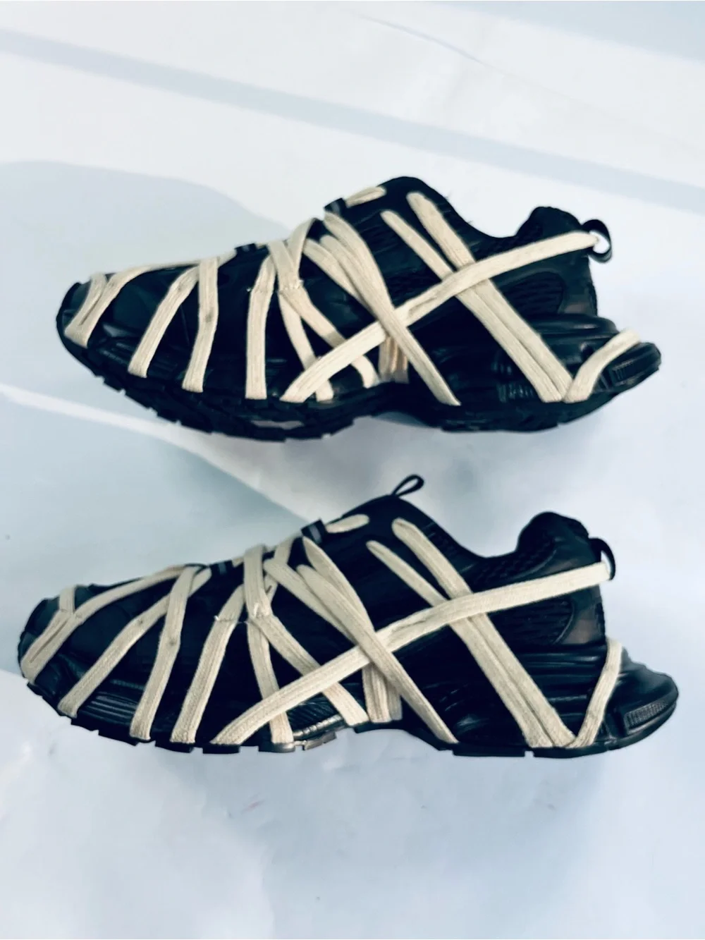 Azalea Wang Women’s Size 9 Selie - Black With Cream Webbing Straps Sneakers NEW